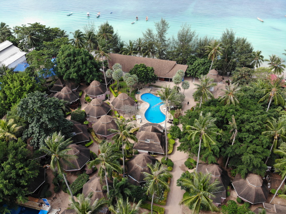 コーラルグランドリゾート&ホテル